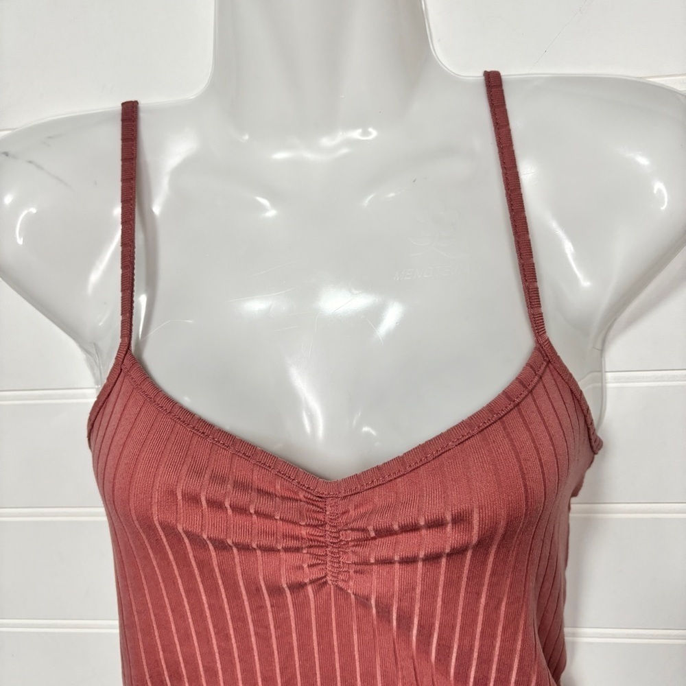 Dusty Rose Ribbed Cropped Cami Top - Ardene size Small - Picture 2 of 6
